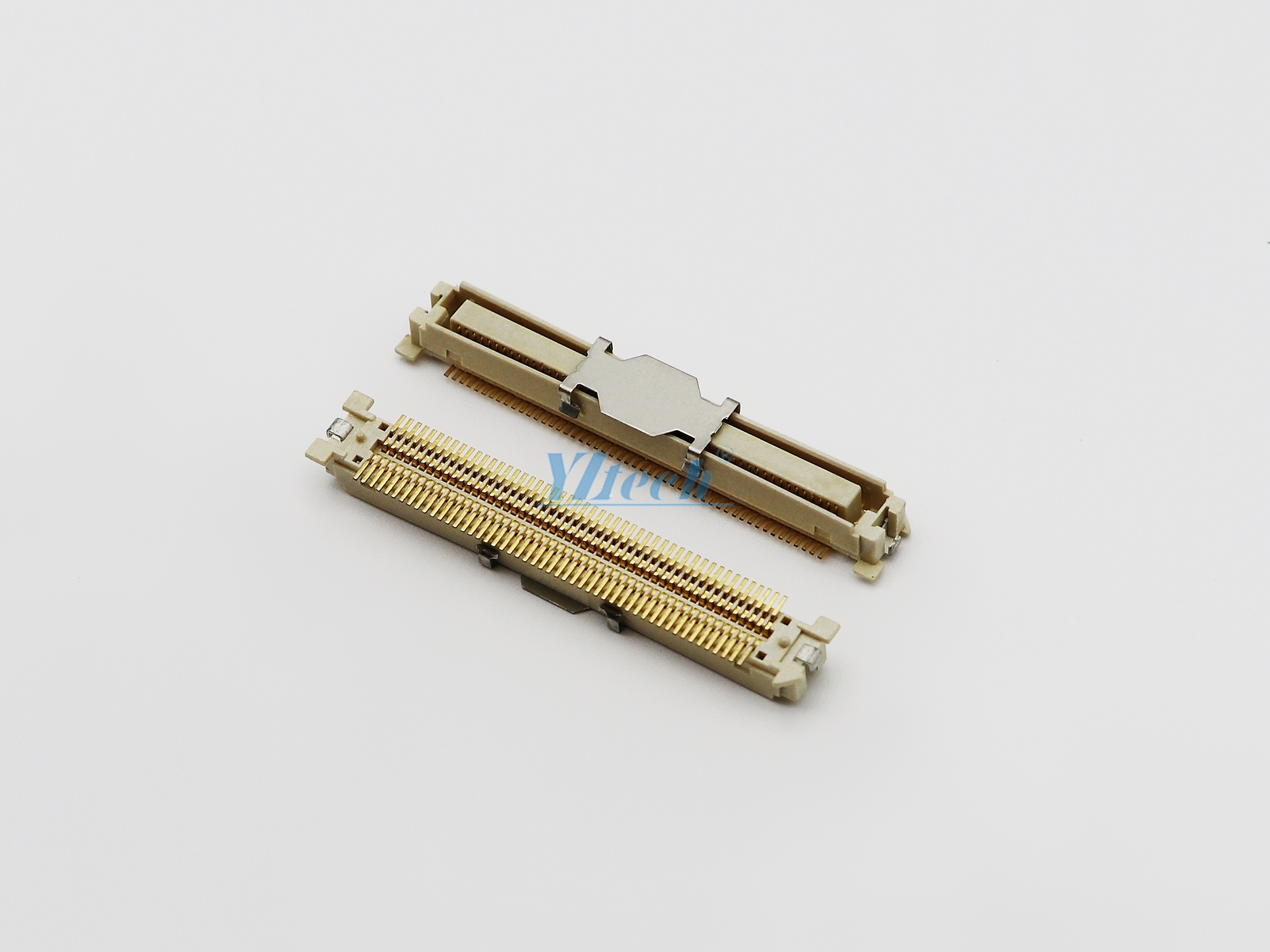 0.635BTB-80P公(gōng)頭/H:4.0/SMT/貼腳寬6.4/帶柱/帶定位片/本色/LCP/全金