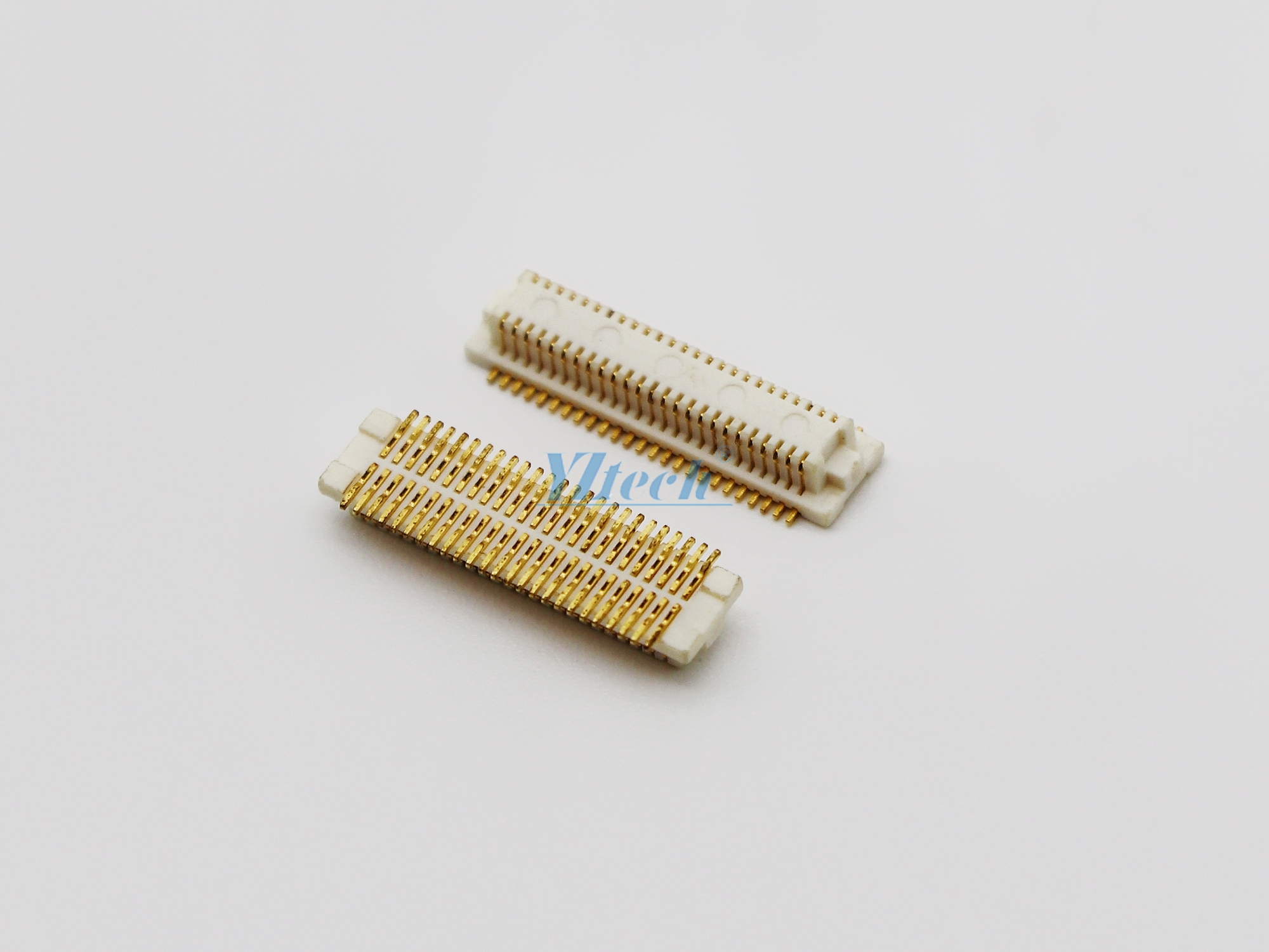 0.5BTB-XP公(gōng)頭/H:2.2/SMT/貼腳寬4.64/無柱/PA46料/本色