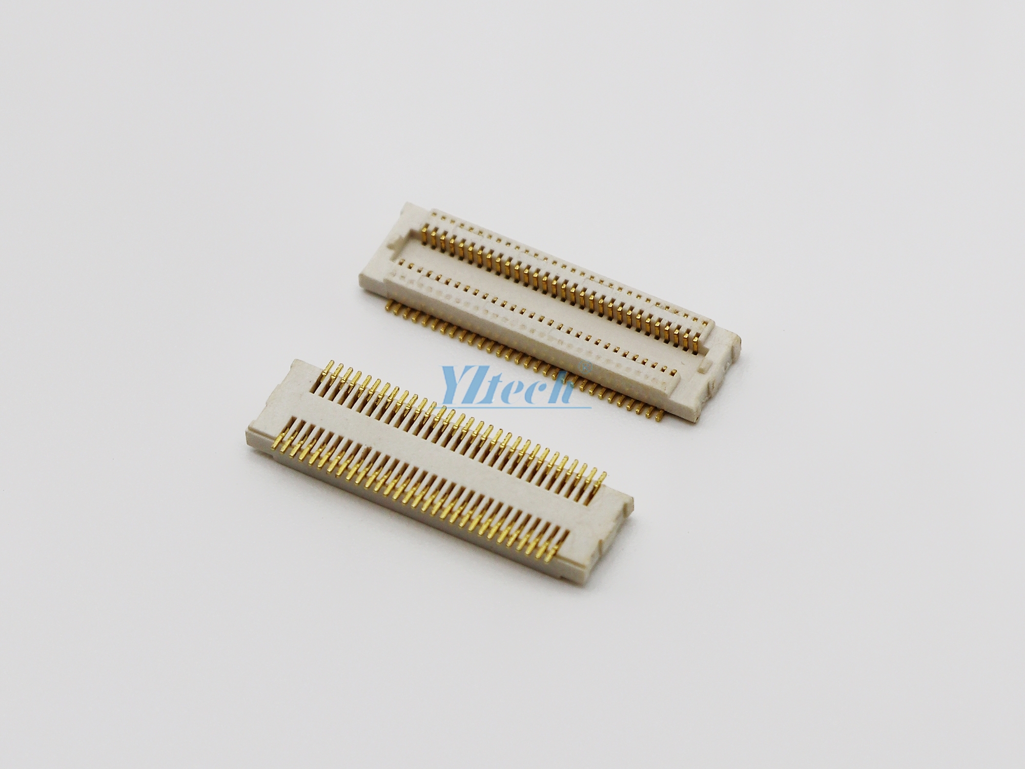 0.5BTB-XP母頭/H2.3/SMT/貼腳寬4.59/無柱/PA46料/本色